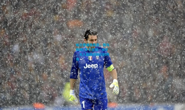 哈兰德谦逊表态，我与梅西C罗不在同一水平，无人能接近他们的传奇